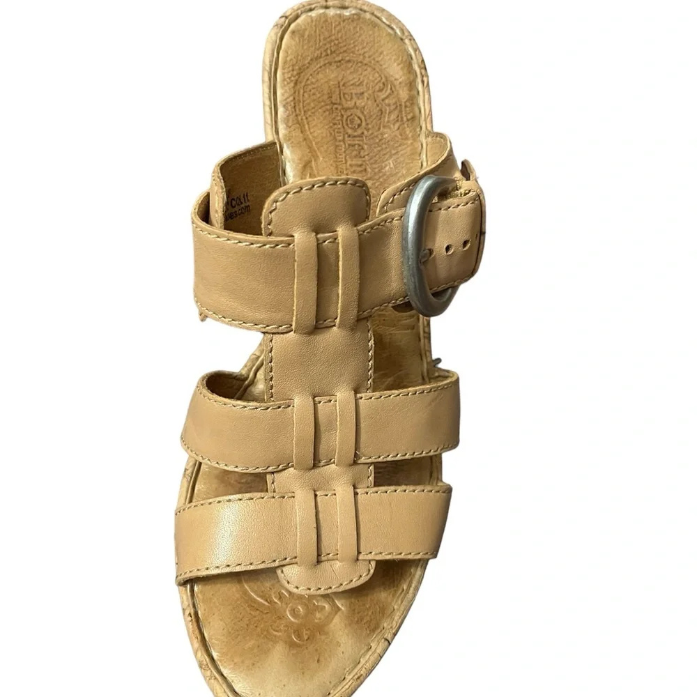 Born Wedge Platform Shoes- Tan size 8